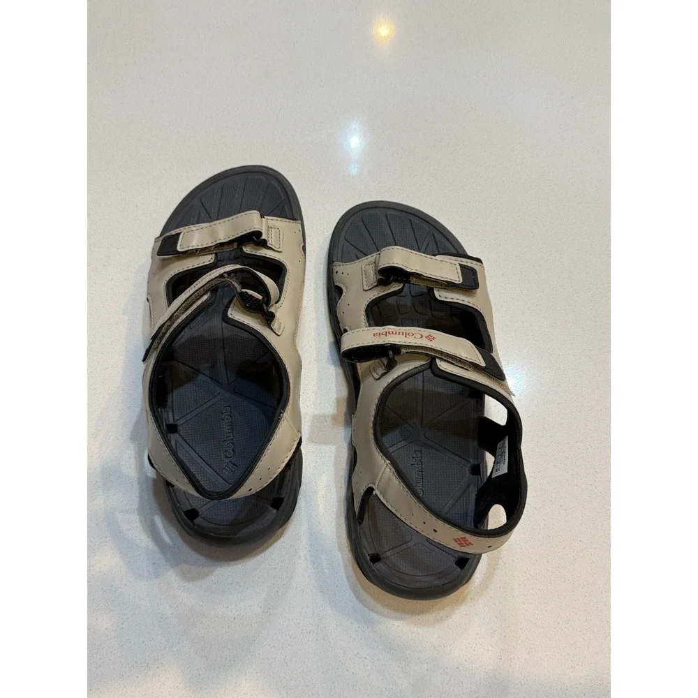 Columbia Techsun Wave Omni-Grip Sandals‎ Womens Size 6 Khaki Black NWOT